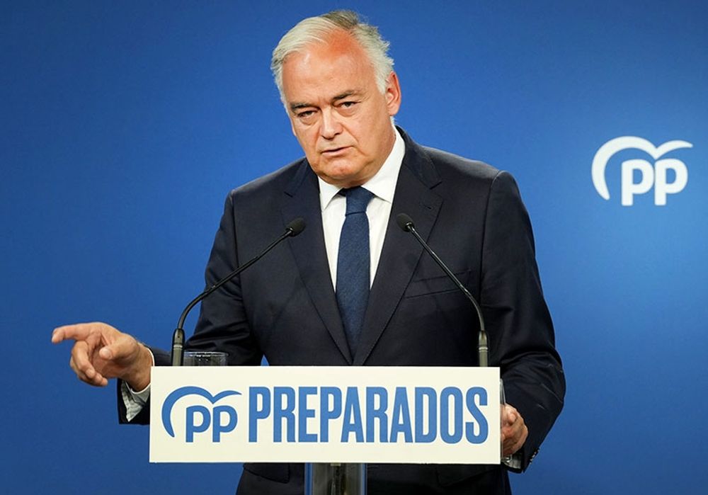 Anklagelser om systematiskt valfusk som de som v&auml;drats av PP:s Esteban Gonz&aacute;lez Pons hotar enligt m&aring;nga experter att g&ouml;da liknande skepsis till det spanska valsystemet som det som lett till regelr&auml;tta uppror av f&ouml;rlorarna i valen i USA och Brasilien. Foto: PP
