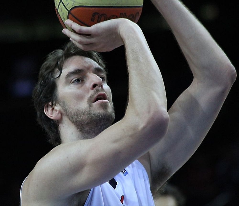 Basketstj&auml;rnan Pau Gasol &auml;r bara en av flera spanska idrottare som h&aring;nats av franska Canal +.