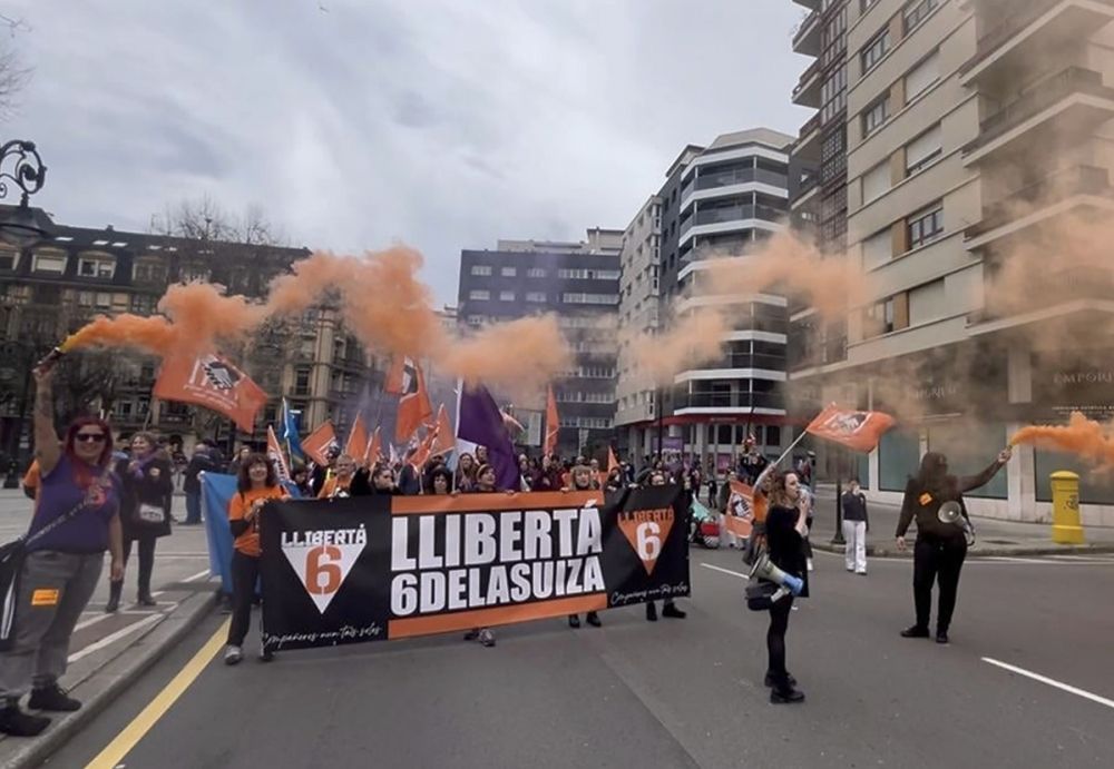 Verkst&auml;llandet av domarna har v&auml;ckt m&aring;nga protester. Foto: @Asturies_insu/X