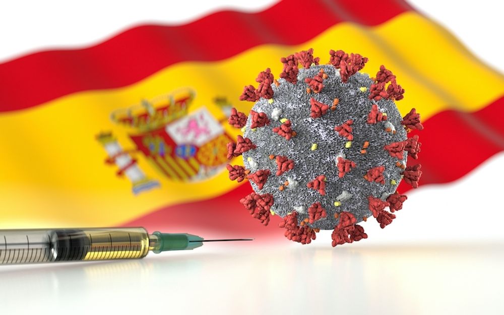 Vaccinationen mot Covid-19 &auml;r en kamp mot klockan och de mest s&aring;rbara har prioritet. M&aring;nga folkvalda tycks dock ha sv&aring;rt att v&auml;nta p&aring; sin tur.