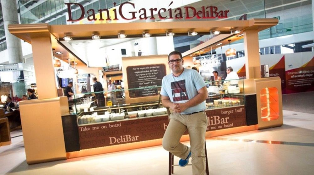 Dani Garc&iacute;a Deli Bar &ouml;ppnar i september i transitavdelningen p&aring; M&aacute;laga flygplats.