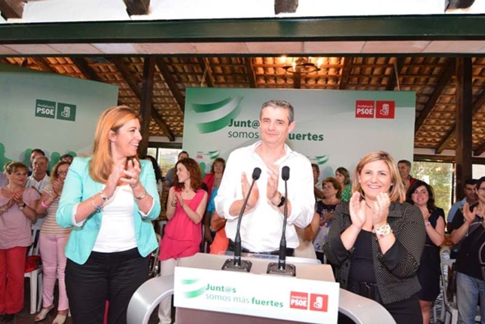 PSOE:s Susana D&iacute;az g&aring;r st&auml;rkt ur valet, men med en svagare regering &auml;n tidigare. Foto: Agrupaci&oacute;n Provincial del PSOE de C&aacute;diz