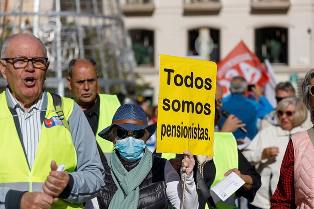 Arkivbild av en pension&auml;rsdemonstration i M&aacute;laga.