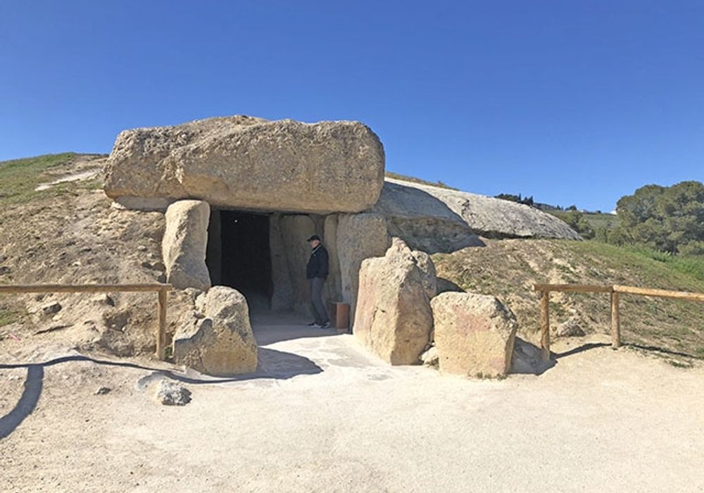 Dolmen de Menga, i Antequera, befinns vara upp till tusen &aring;r &auml;ldre &auml;n Stonehenge.