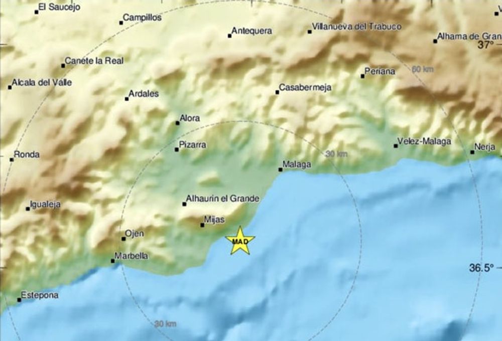 Skalvet intr&auml;ffade n&auml;ra kusten vid Benalm&aacute;dena. Foto: EMSC