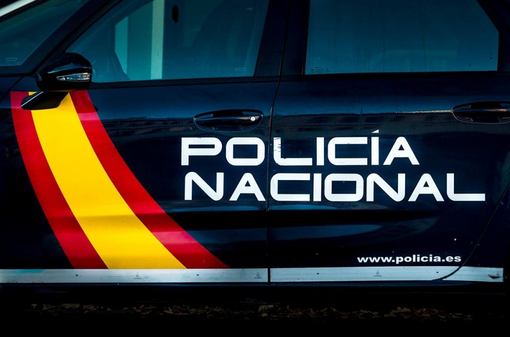 Polisens utredning inkluderar samarbete med myndigheter i Andorra och Schweiz.