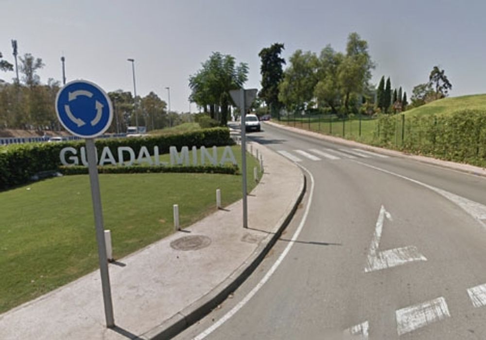 Artilleripj&auml;sen som hittades i Guadalmina tros ha skjutits fr&aring;n ett &ouml;rlogsfartyg under inb&ouml;rdeskriget. Foto: Google Maps