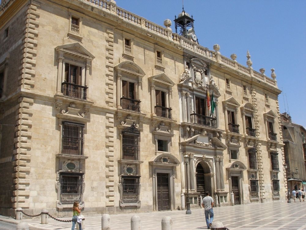 Den andalusiska regionaldomstolens s&auml;te, i Granada.