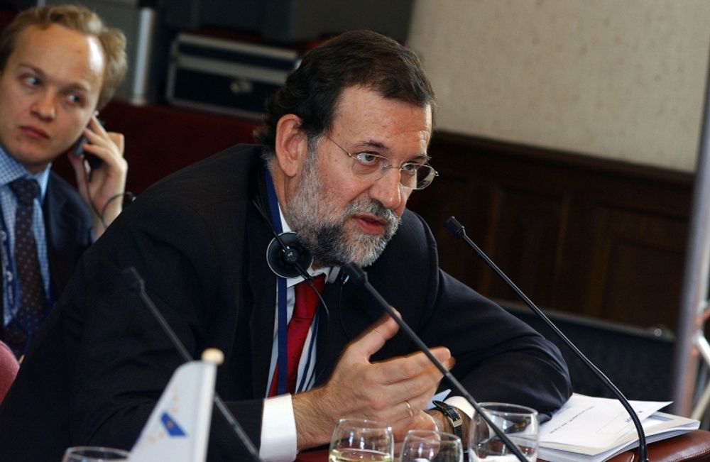 Regeringschefen Mariano Rajoy har st&auml;llt in sitt program 28 mars f&ouml;r att s&ouml;rja sin ene bror.