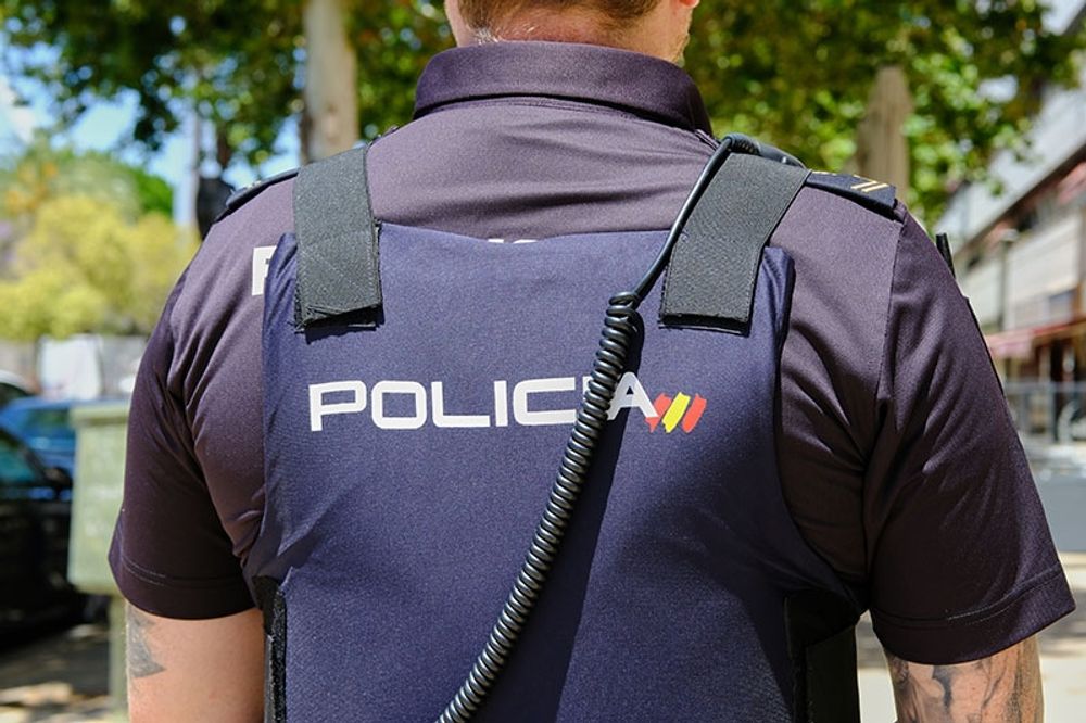 Spansk polis grep i november de nu utvisade p&aring; en rad olika platser i Spanien.