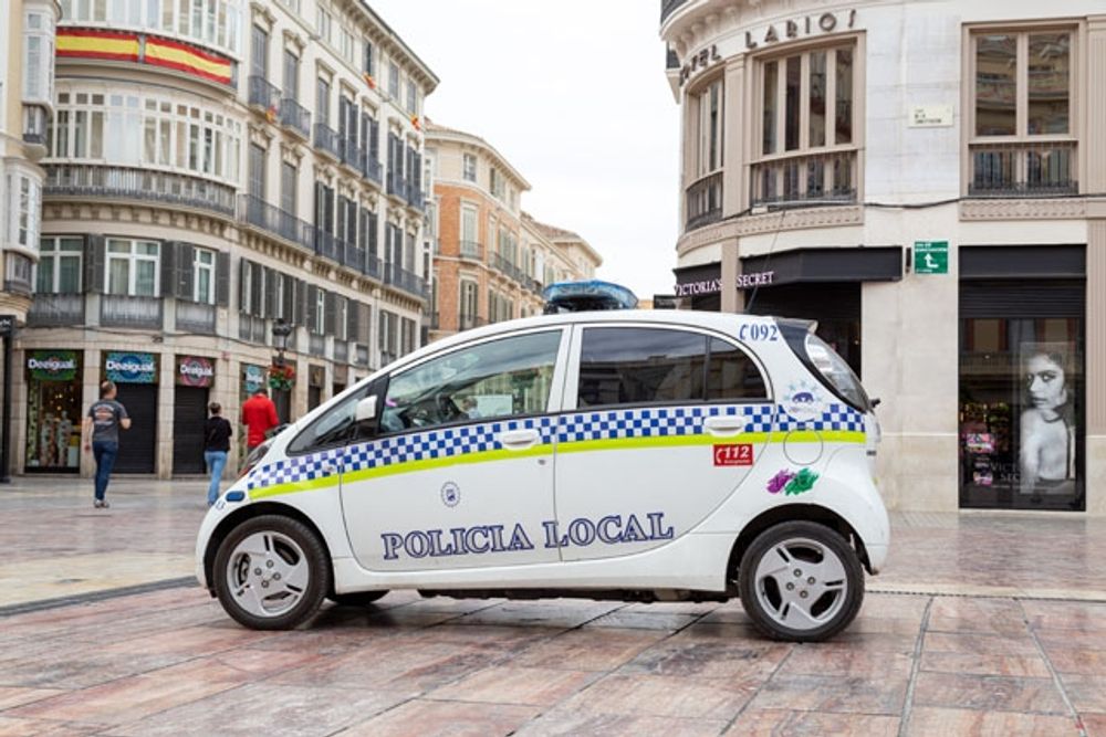 Lokalpolisen i M&aacute;laga har utf&auml;rdat i snitt 4 000 b&ouml;ter i m&aring;naden, f&ouml;r bristf&auml;lligt bruk av munskydd.