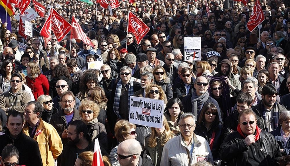 Facket, offentligant&auml;llda och studenter har genomf&ouml;rt flera demonstrationer den senaste tiden. PP-regeringen &auml;r dock inte mottaglig f&ouml;r kritik. Foto: PSOE