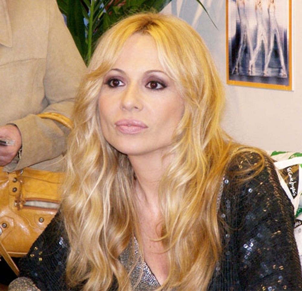 S&aring;ngerskan Marta S&aacute;nchez har v&auml;ckt stor uppst&aring;ndelse med sin text till den spanska nationalhymnen. Foto: Love Crusader/Wikimedia Commons