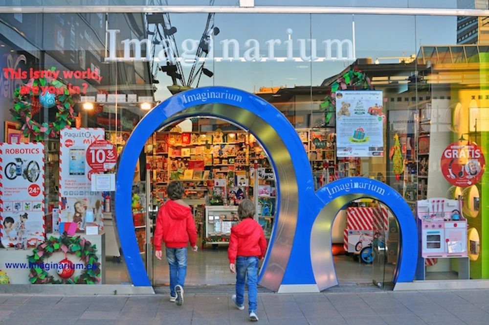 Endast tv&aring; av Imaginariums 43 butiker i Spanien v&auml;ntas klara sig.