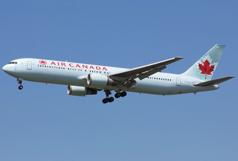 Flyg av samma typ som det som tvingades n&ouml;dlanda p&aring; Barajas. Foto: Renato Spilimbergo Carvalho/Wikimedia Commons
