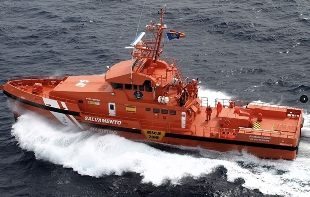 De tv&aring; misst&auml;nkta b&aring;tf&ouml;rarna greps senare p&aring; land av Guardia Civil.