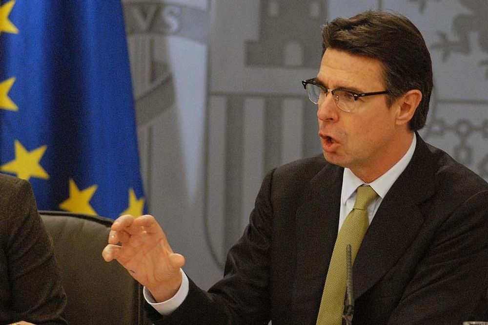 Energiministern Jos&eacute; Manuel Soria har tonat ned anklagelserna mot elbolagen. Foto: La Moncloa