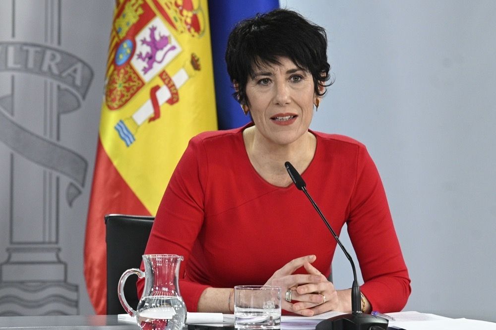 Migrationsminister Elma Saiz h&auml;vdar att &aring;tg&auml;rden har brett st&ouml;d fr&aring;n b&aring;de civilsamh&auml;llet och n&auml;ringslivet.