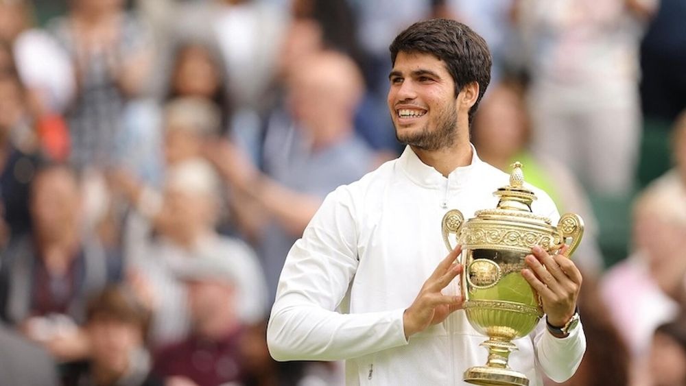 Carlos Alcaraz f&ouml;rsvarade den 14 juli sin Wimbledontitel fr&aring;n f&ouml;rra &aring;ret. Foto: J.CRECHET3/Wikimedia Commons