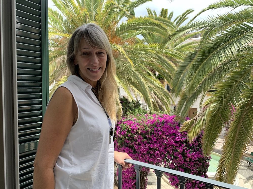 Susanne Kjellsson tog &ouml;ver Hotel Pueblo 1 juni, ett &aring;r efter att hon funnit sin dr&ouml;m som fick henne att s&auml;lja allt och flytta till Spanien.