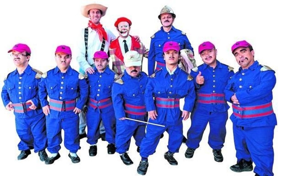 Den mest k&auml;nda underh&aring;llningen i Spanien med kortvuxna har varit &rdquo;El bombero torero&rdquo;.