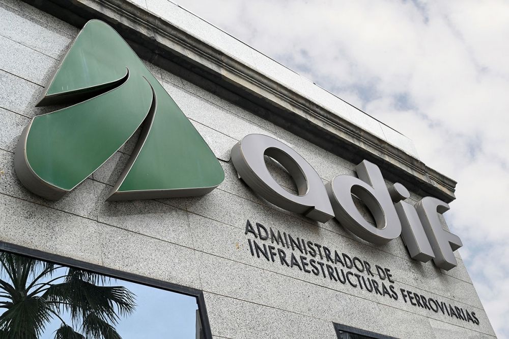 Koldo-h&auml;rvan kastar skuggor &ouml;ver ett flertal statliga departement, nu &auml;ven infrastrukturbolaget Adif.