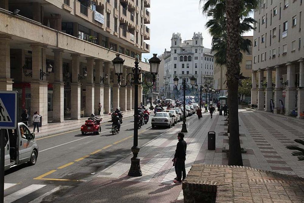 I den spanska enklaven Ceuta har dussintals personer v&auml;rvats till rebellstyrkorna i Syrien.