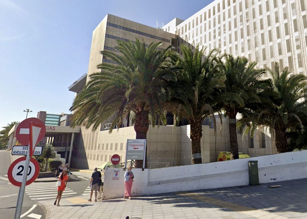 Personalen p&aring; Hospital Insular de Gran Canaria skrev ut en ensam patient som sedan saknades i flera timmar. Foto: Google Maps