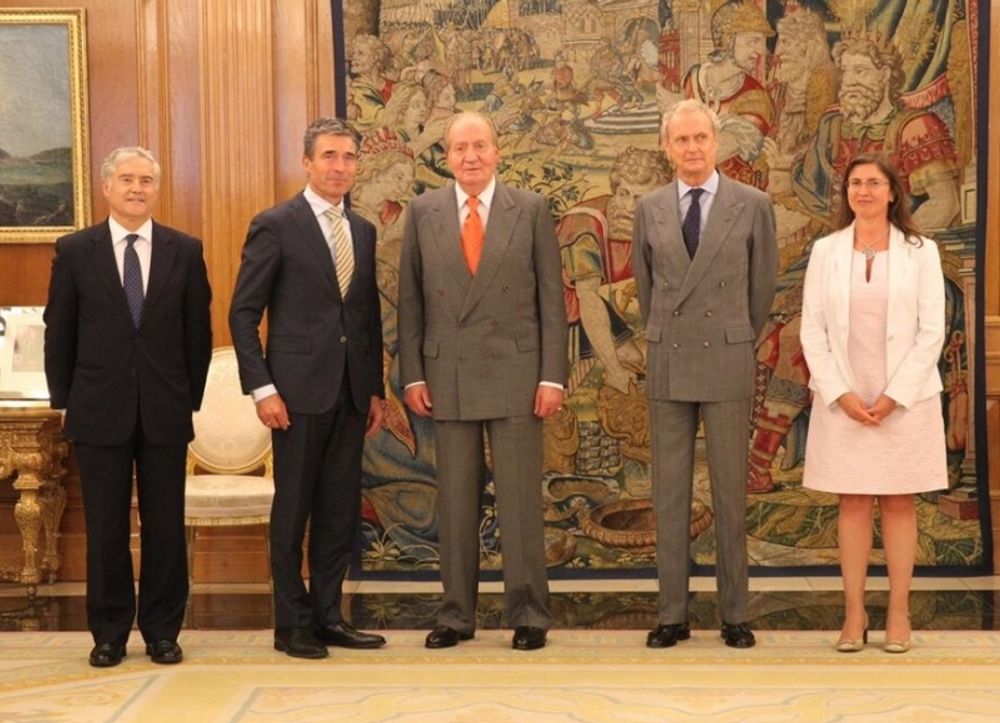 Kung Juan Carlos har ett intensivt avslutningsschema, men kommer ej att n&auml;rvara vid kr&ouml;ningen 19 juni av Felipe VI. Foto: Casa Real.