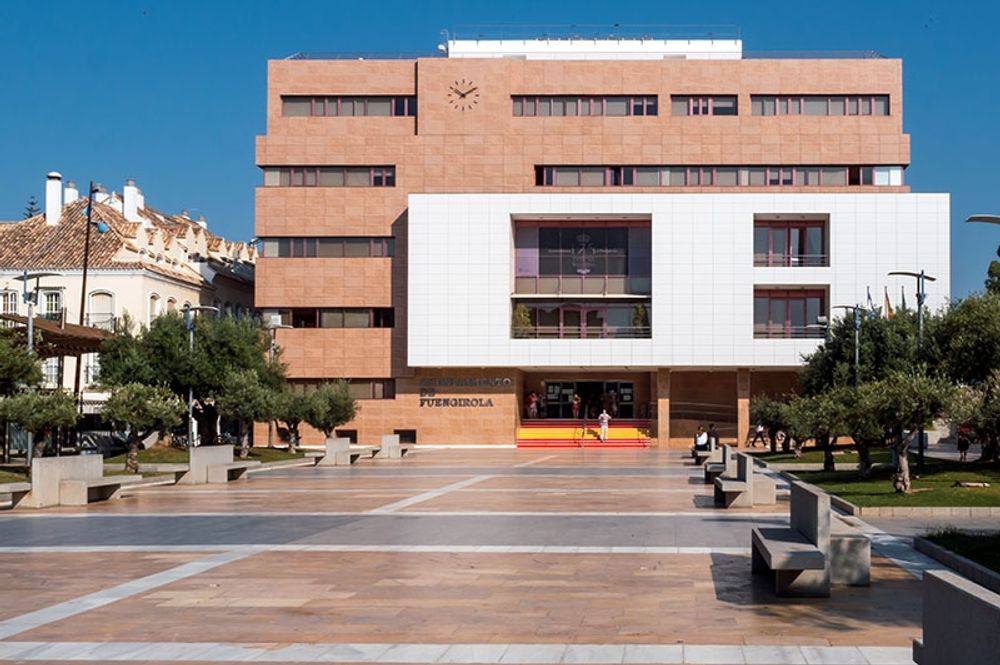 R&aring;dhuset i Fuengirola.