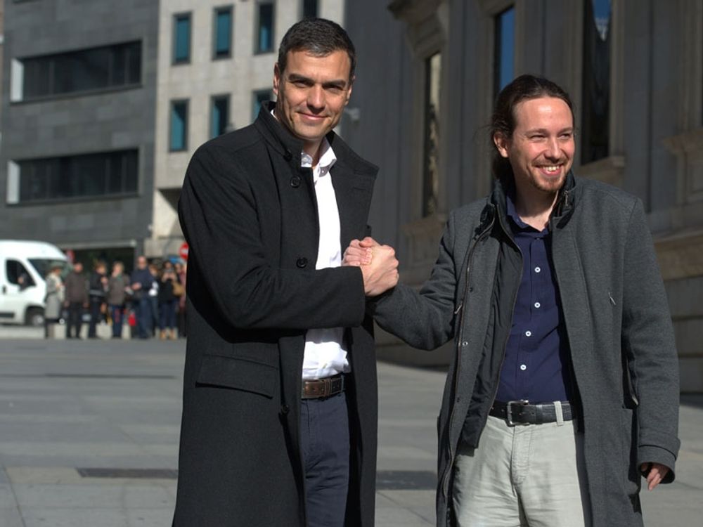 Pedro S&aacute;nchez och Pablo Iglesias h&ouml;ll 30 mars ett m&ouml;te som n&auml;rmar PSOE och Podemos.