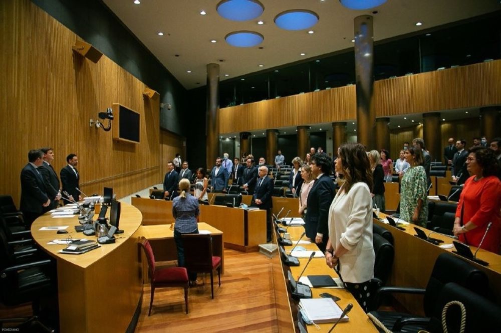 Riksparlamentet har r&ouml;stat igenom en krisplan med mer &auml;n 500 olika &aring;tg&auml;rder inom olika omr&aring;den. Foto: Congreso de los Diputados