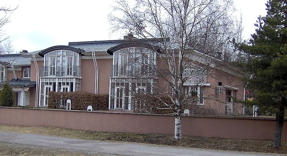 &Auml;ven i Flemingsberg i Sverige finns ett av stiftelsen Ronald McDonald&acute;s hus, f&ouml;r sjuka barn.