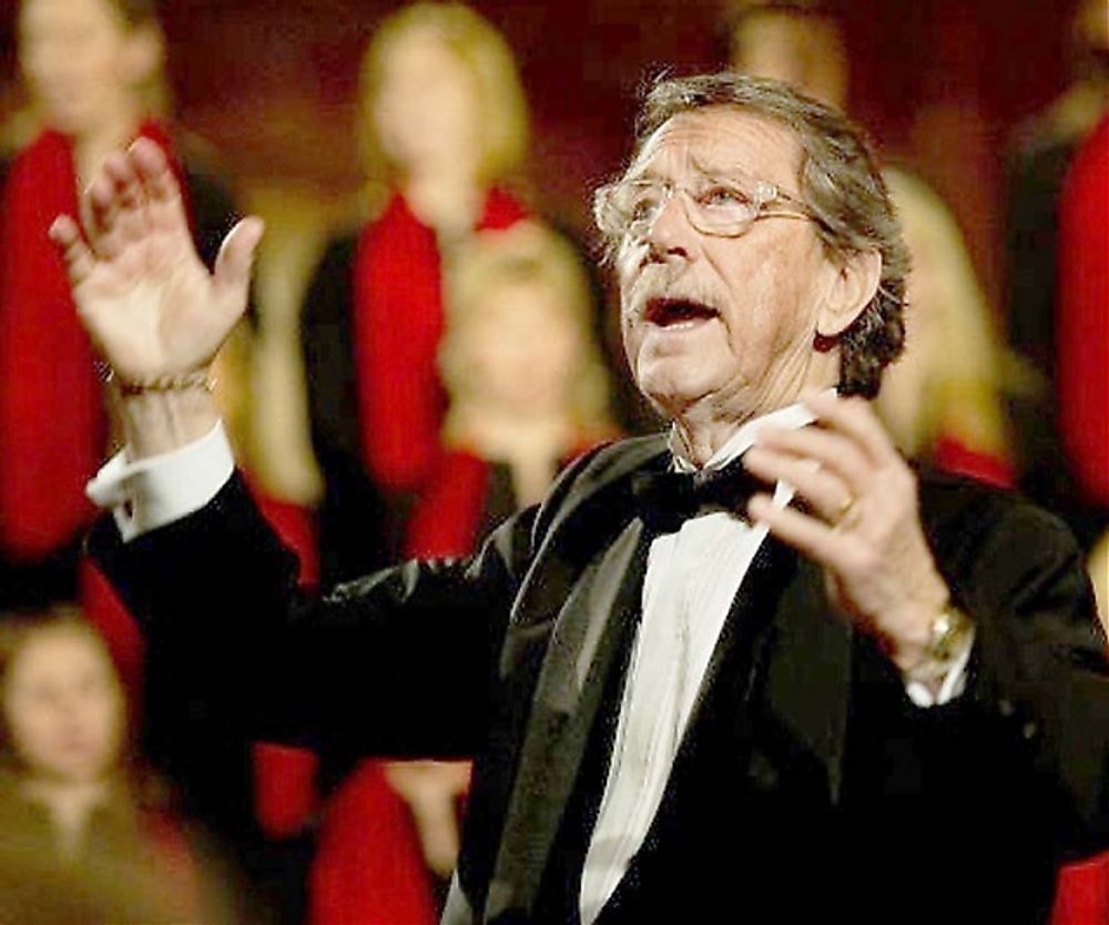 Kjell L&ouml;nn&aring; upptr&auml;der i b&ouml;rjan av november med KFUM-k&ouml;ren i Almu&ntilde;&eacute;car och Fuengirola. Foto: KFUM-k&ouml;ren