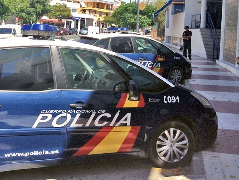 Tillslaget i Marbella ska ha gjorts av spansk polis, under &ouml;vervakning av amerikanska inspekt&ouml;rer.