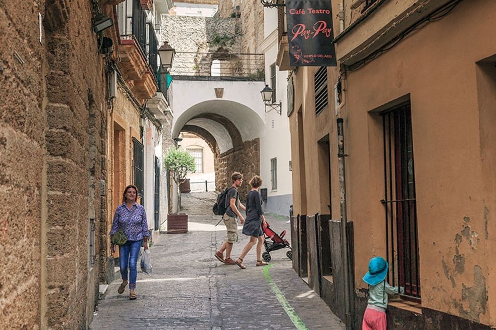 Kvarteret El P&oacute;pulo, i gamla C&aacute;diz stad.