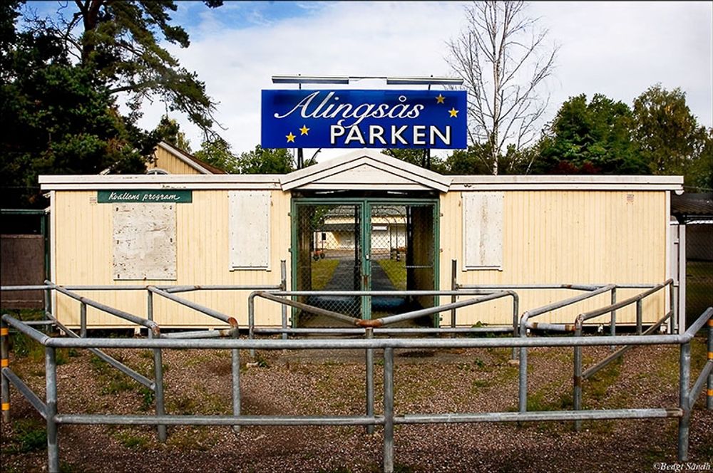 <I>Folkparksnostalgi</I>