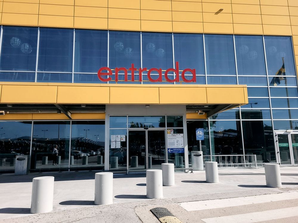 Den anst&auml;llde arbetade p&aring; IKEA i M&aacute;laga men sades upp efter att ha &aring;terv&auml;nt fr&aring;n en l&auml;ngre tids fr&aring;nvaro med en fotskada.