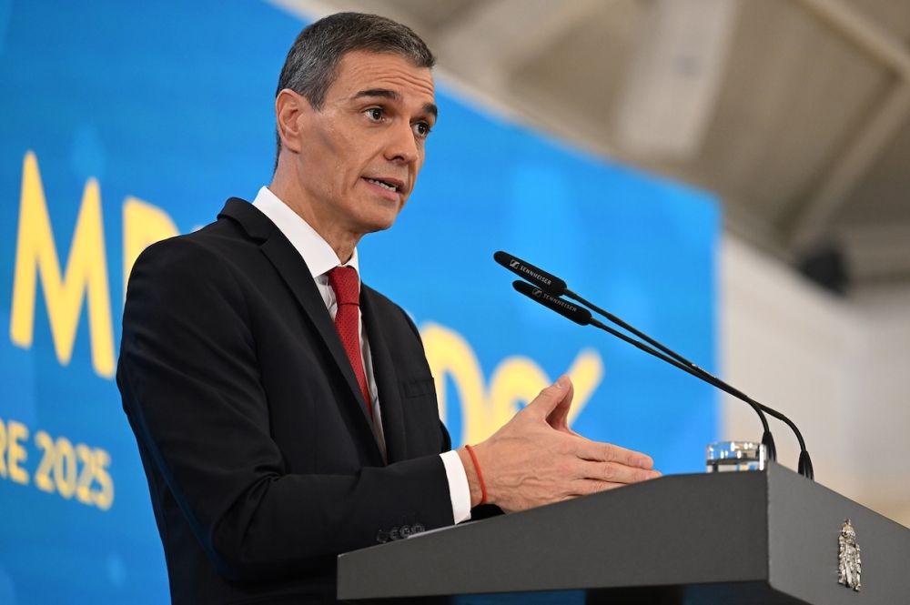 Valn&auml;mnden anser att S&aacute;nchez uttalanden om oppositionen under den officiella presskonferensen stred mot vallagens krav p&aring; neutralitet.