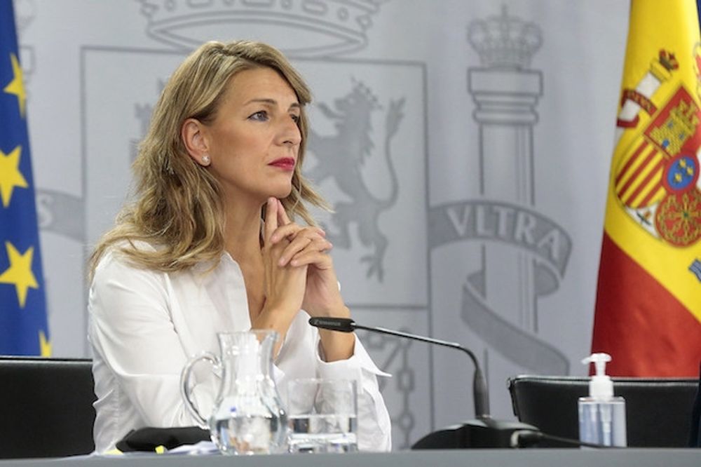 Arbetsmarknadsministern Yolanda D&iacute;az.