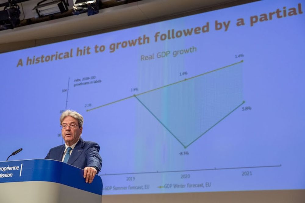 EU:s ekonomikommission&auml;r Paolo Gentiloni p&aring; EU-kommissionens presskonferens 7 juli.