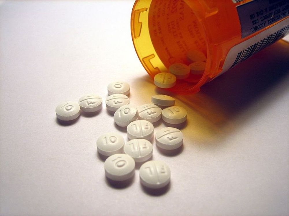 PP-regeringen har inf&ouml;rt en m&auml;ngd avgifter och skatteh&ouml;jningar, men ogillar medicinavgiften i Katalonien.