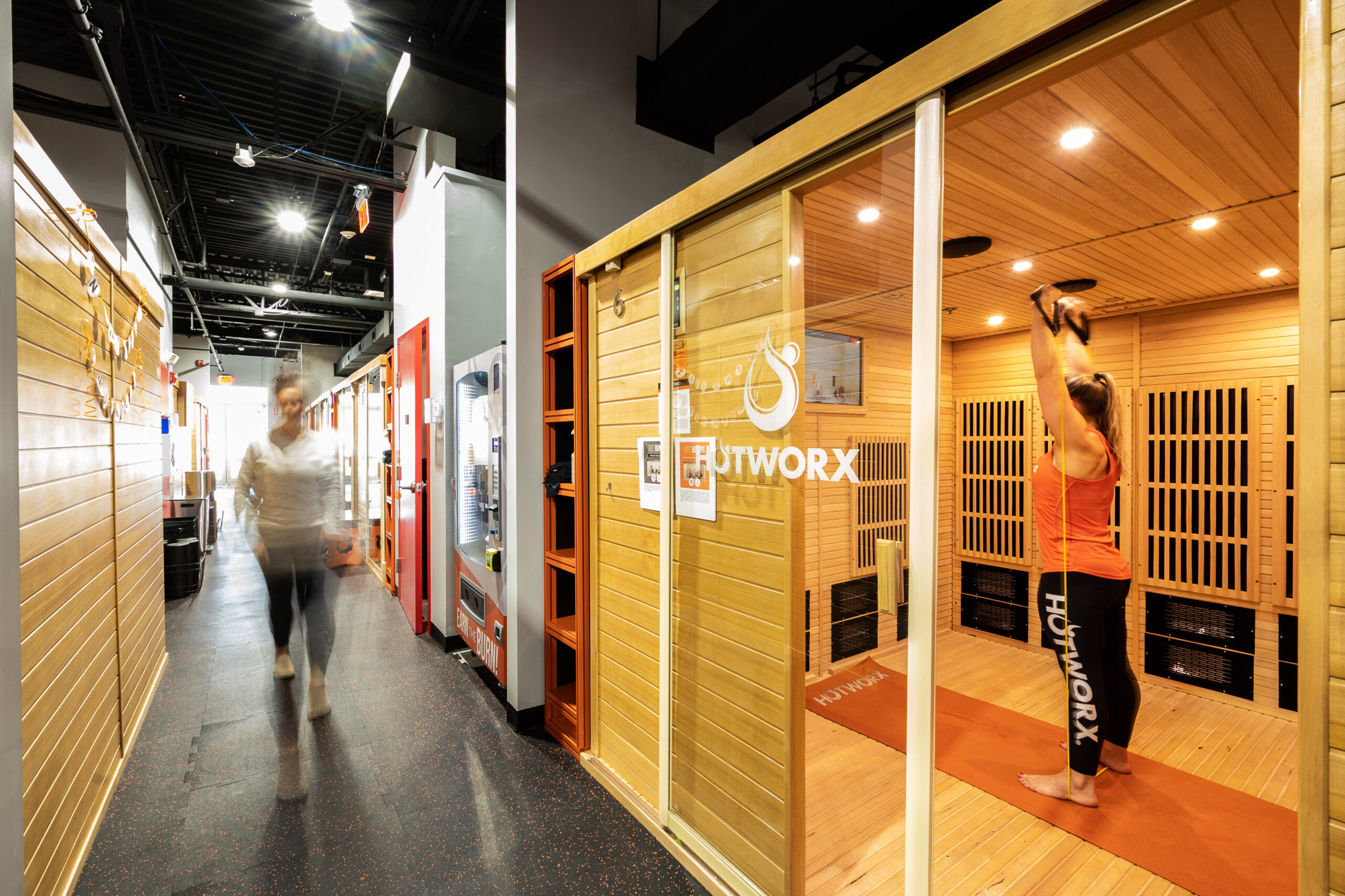 HOTWORX-02
