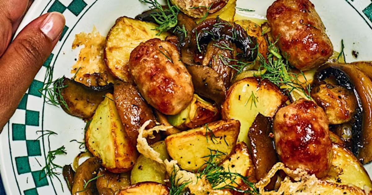 Meatball, Mushroom and Potato Traybake