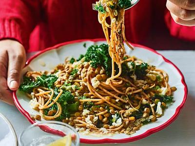 Halloumi, Lentils and Greens Spaghetti