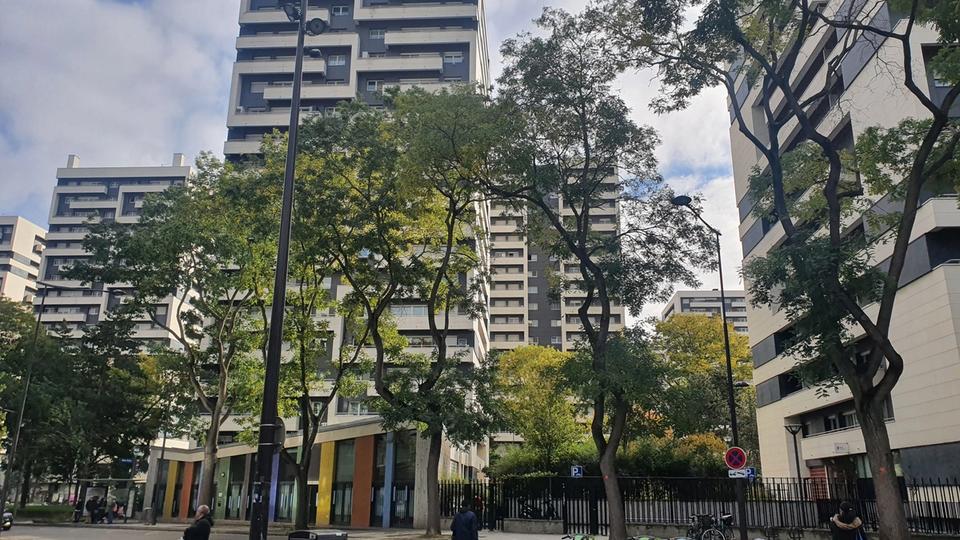 Ensemble de logements collectifs de la Résidence Michelet dans le 19e arrondissement de Paris.