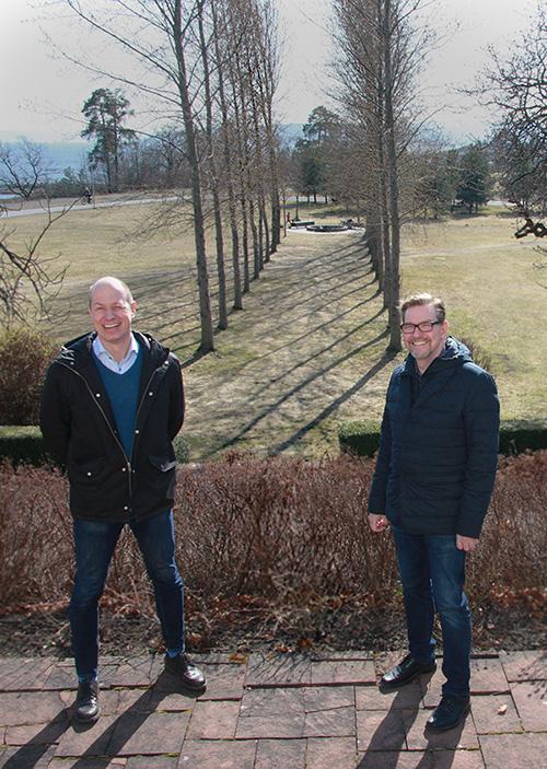 Hans Erik Karsten (til venstre) har bakgrunn som forskningsdirektør på IoT og mobilteknologi og har intervjuet Telenors forskningssjef, Patrick Waldemar.