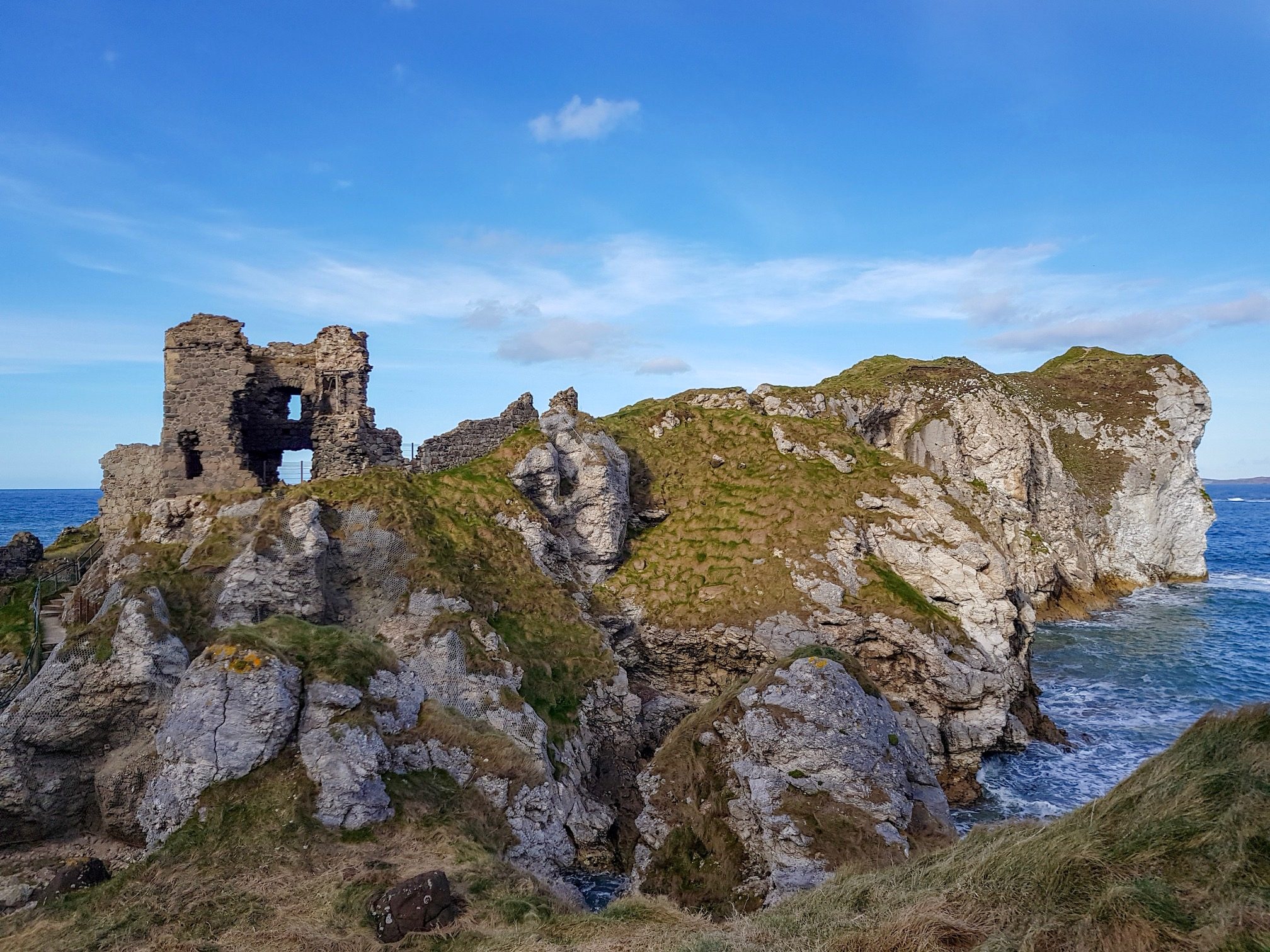 walking causeway coast