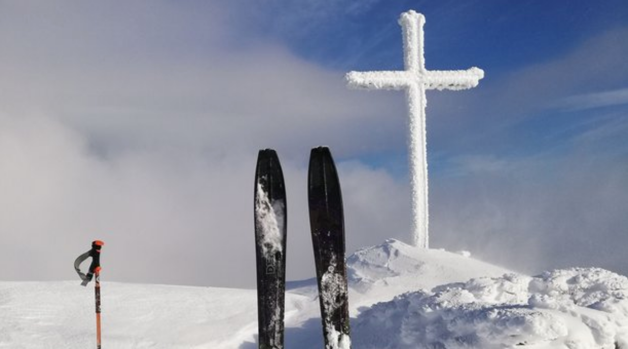 Carrauntoohil on Skis