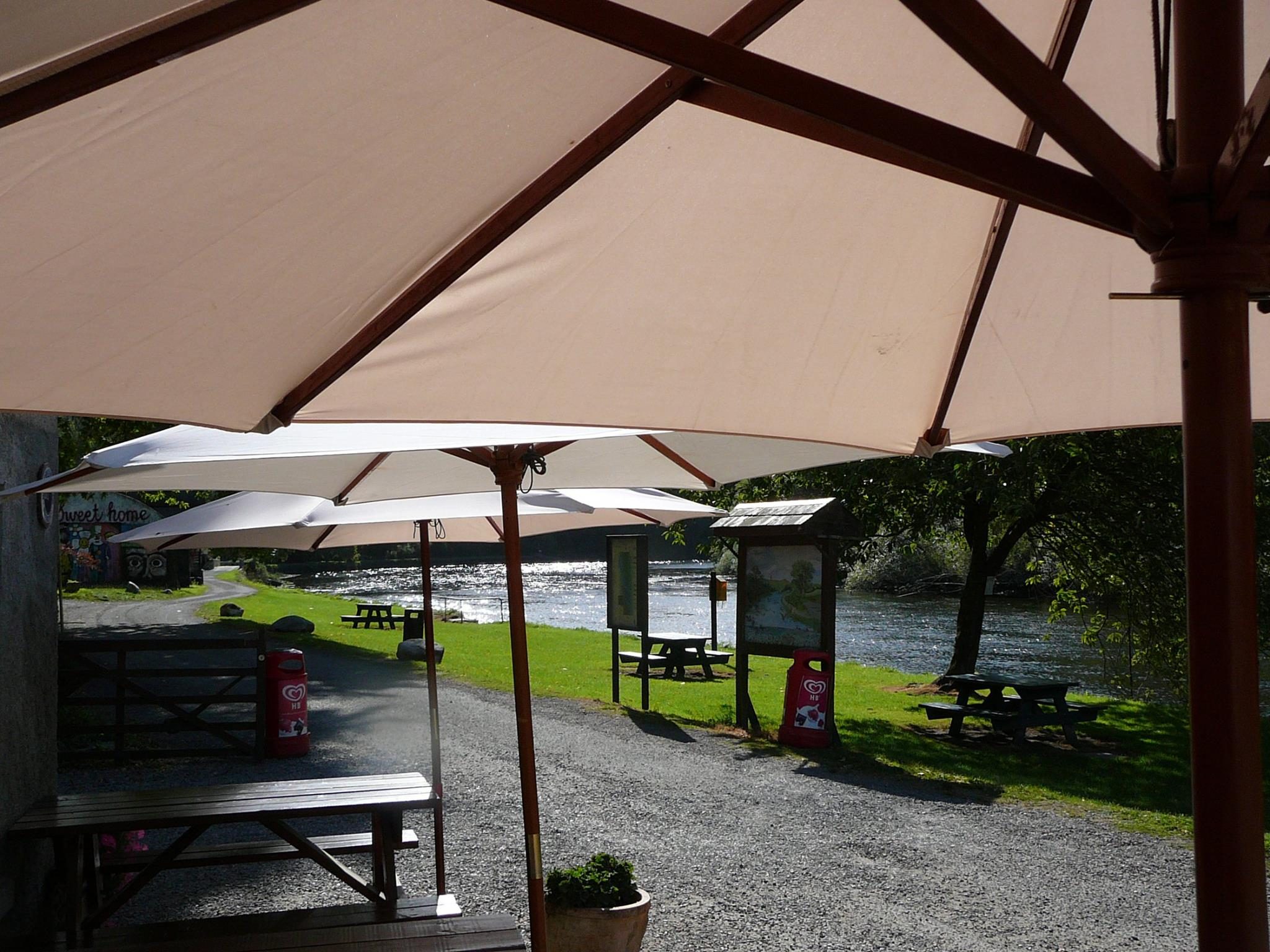 8 of the Best Post Hike Pubs